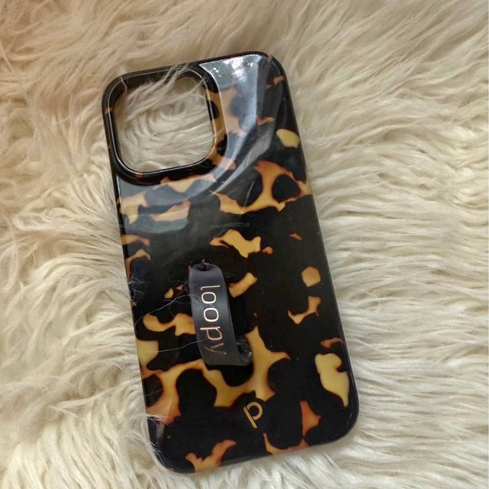 Loopy Case Tortoise Pattern Phone 14 Pro Max Cover